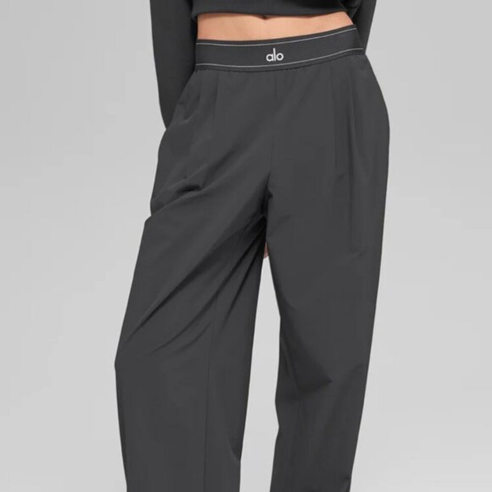 ALO Yoga Women's Black Suit Up Trouser (Regular)💯🔥